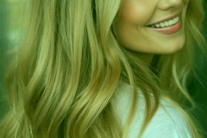 Jade, 21, a blonde hazel-eyed european companion based in Los Rosales. Offering Party Girl, Striptease, OWO. Available for incall and outcall, day and evenin...