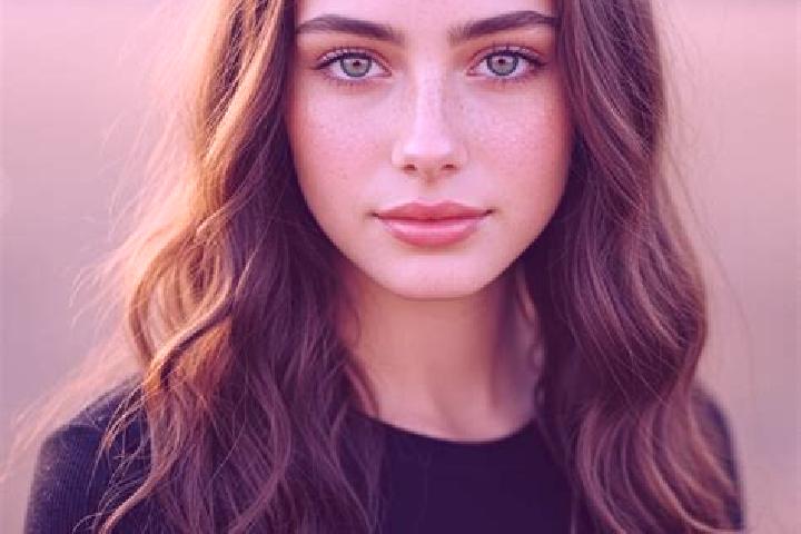 Jade, 21, a chestnut blue-eyed mediterranean companion based in Catignano. Offering GFE, Travel Companion, Massage, Party Girl. Available for incall and outc...