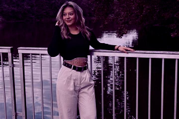 Jade, 21 — Escort in Alsoujlak, Hungary