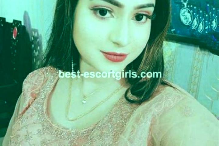 Jade, 21 — Escort in Shahbazpur Town, Bangladesh