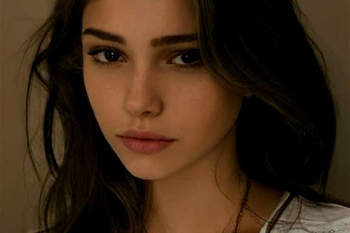 Jade, 22, a auburn hazel-eyed slavic companion based in Charmey. Offering Prostate Massage, Tantra, Dinner Date. Available for incall and outcall, day and ev...