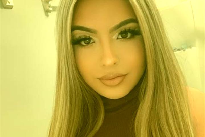 Jade, 22, a blonde brown-eyed latina companion based in Bernay-Vilbert. Offering Girlfriend Experience, Roleplay, Fetish, Domination. Available for incall an...
