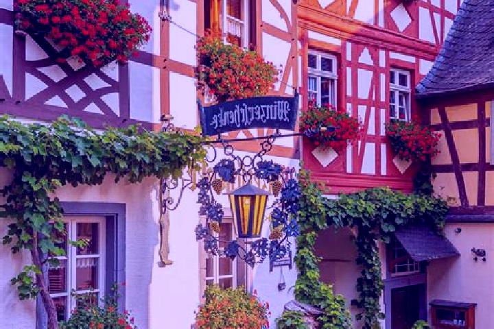 Jade, 22 — Escort in Horgertshausen, Germany
