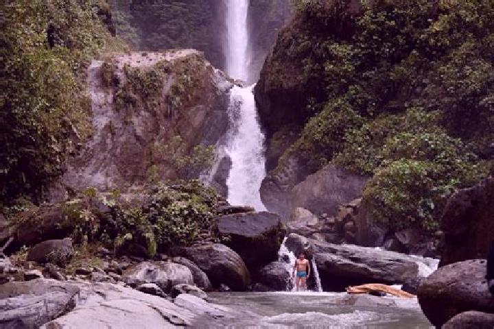 Jade, 22 — Escort in San Luis, Ecuador