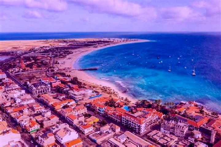 Jade, 22 — Escort in Santa Maria, Cape Verde