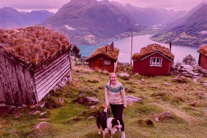Jade, 22 — Escort in Sorland, Norway