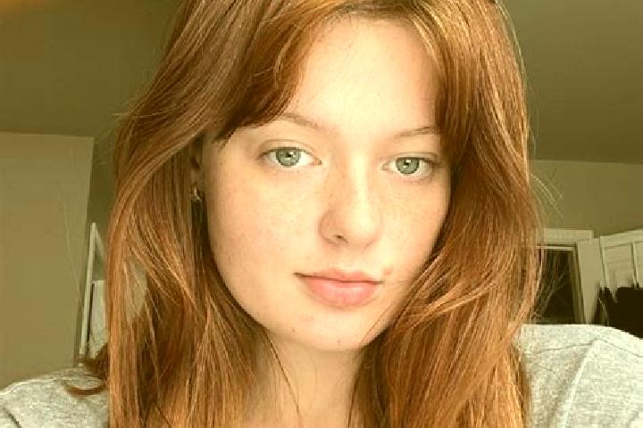 Jade, 23, a auburn brown-eyed caucasian companion based in Anchayaque. Offering Duos, A-Level. Available for incall and outcall, day and evening dates.