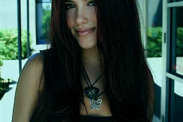Jade, 23, a auburn dark-eyed asian companion based in Yallahs. Offering Tantra, CIM, GFE. Available for incall and outcall, day and evening dates.