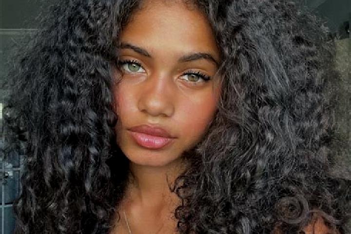 Jade, 23, a black amber-eyed ebony companion based in Turano Lodigiano. Offering Deep French Kissing, Tantra, GFE, CIM. Available for incall and outcall, ove...