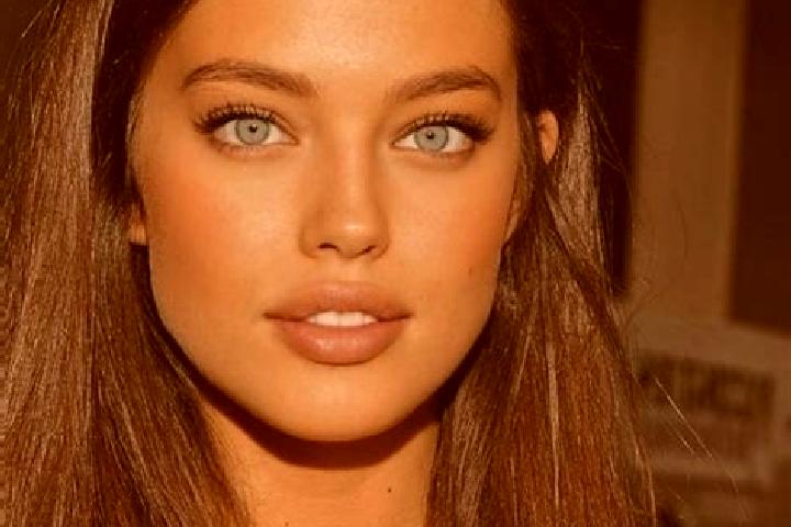 Jade, 23, a brunette blue-eyed mixed companion based in Groot-Marico. Offering Overnight, Deep French Kissing, Massage. Available for incall and outcall, ove...