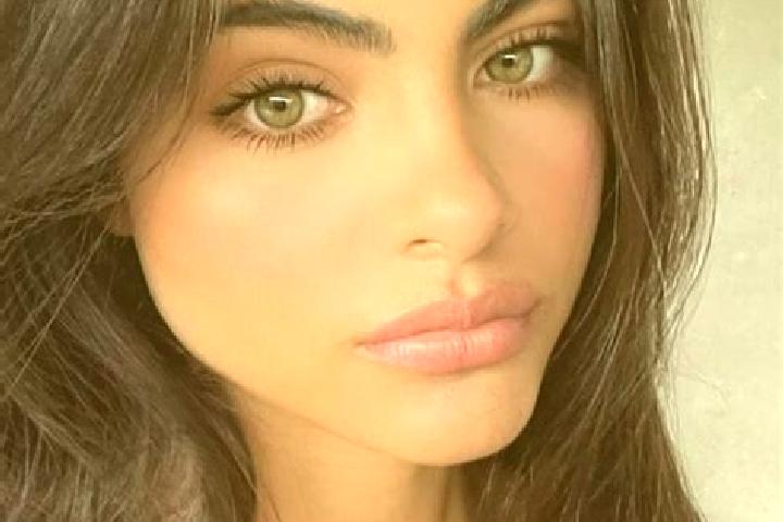 Jade, 23, a brunette green-eyed mixed companion based in Ross Carbery. Offering Couples, GFE, 69, Girlfriend Experience. Available for incall and outcall, da...