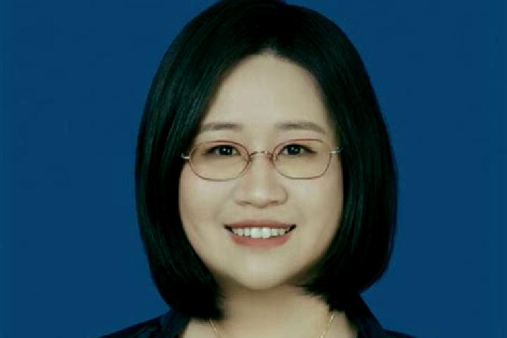 Jade, 23 — Escort in Huiyuan, China