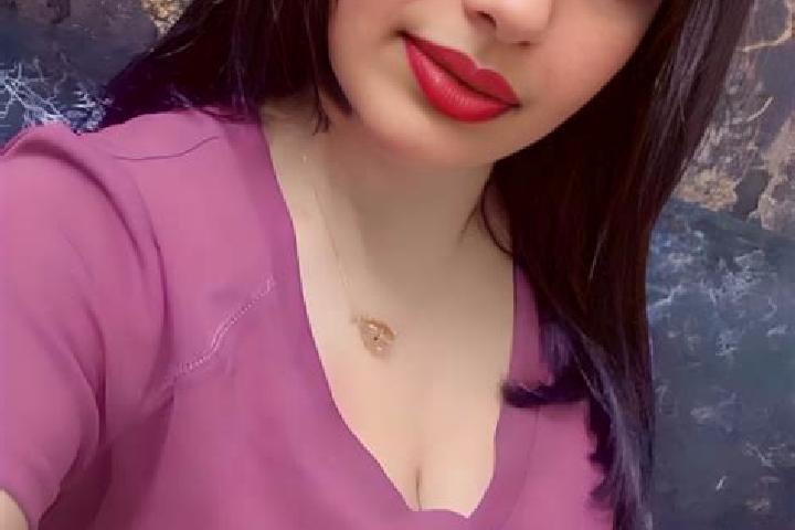 Jade, 23 — Escort in Kahriz-e Salim, Iran