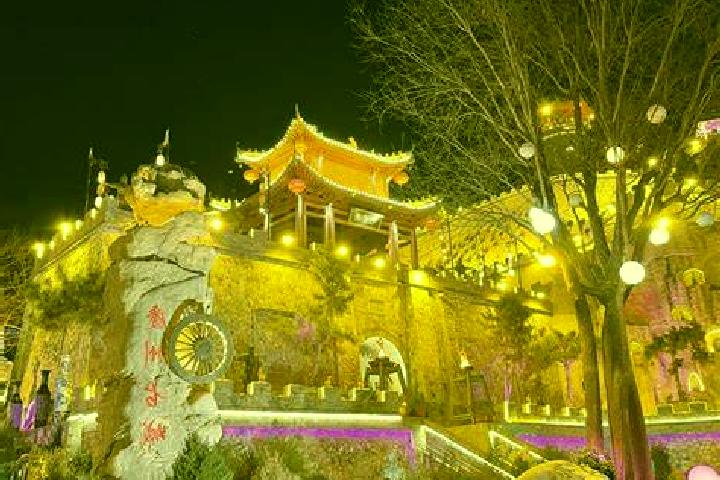 Jade, 23 — Escort in Qingyang, China