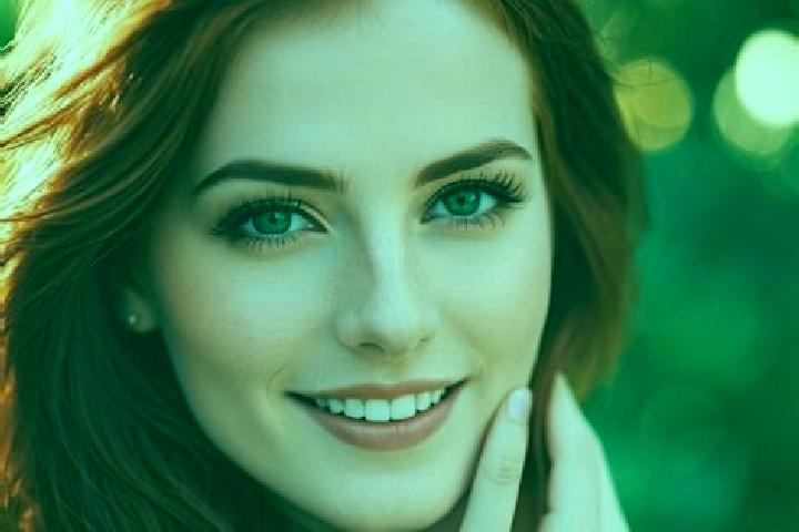 Jade, 24, a auburn amber-eyed caucasian companion based in Ault. Offering Erotic Massage, Striptease, Deep French Kissing. Available for incall and outcall, ...