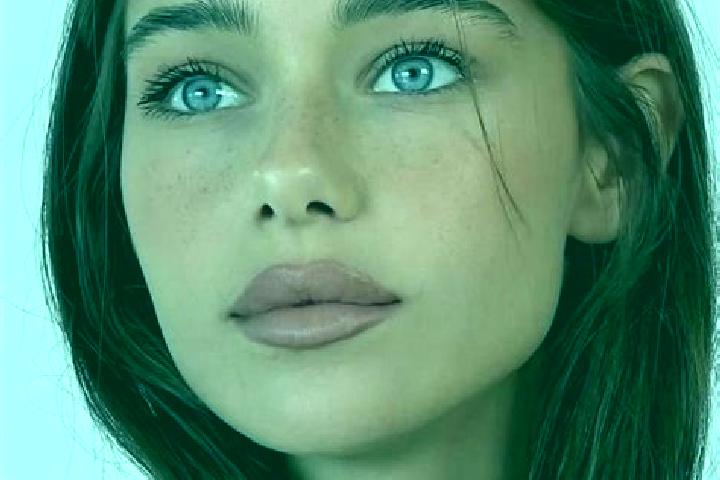 Jade, 24, a brunette brown-eyed mediterranean companion based in Lobogueguia. Offering Roleplay, Striptease, CIM, Tantra. Available for incall and outcall, d...