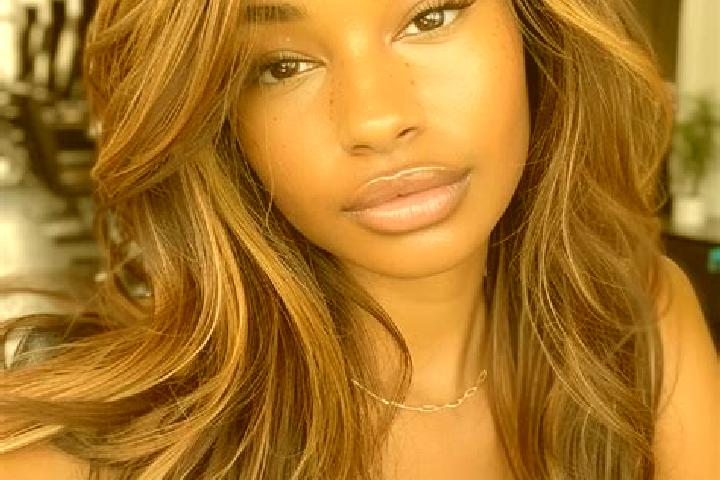 Jade, 24, a dark blonde brown-eyed mixed companion based in Itxassou. Offering GFE, Striptease, Roleplay. Available for incall and outcall, overnight booking...