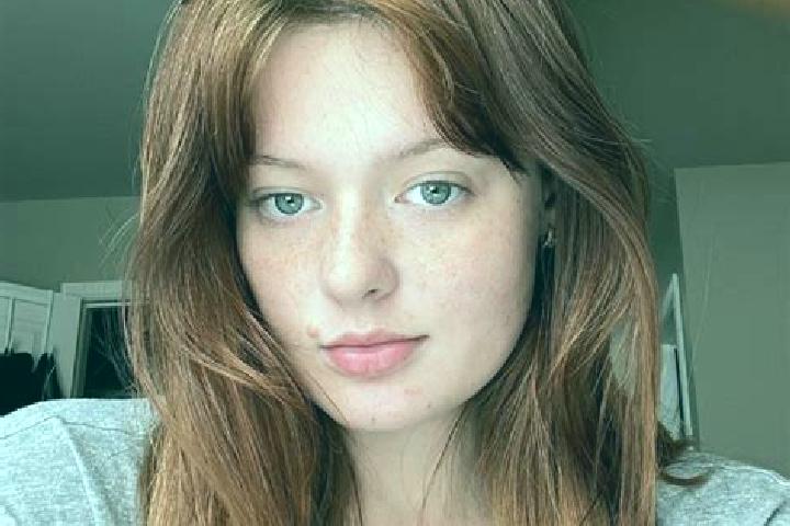 Jade, 24, a red brown-eyed caucasian companion based in Galimuyod. Offering OWO, Fetish, Dinner Date. Available for incall and outcall, overnight bookings av...