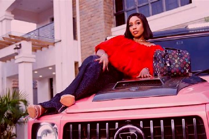 Jade, 24 — Escort in Bahati, Kenya