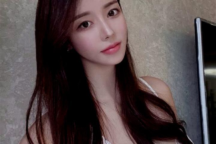 Jade, 24 — Escort in Bahsilar, Turkey