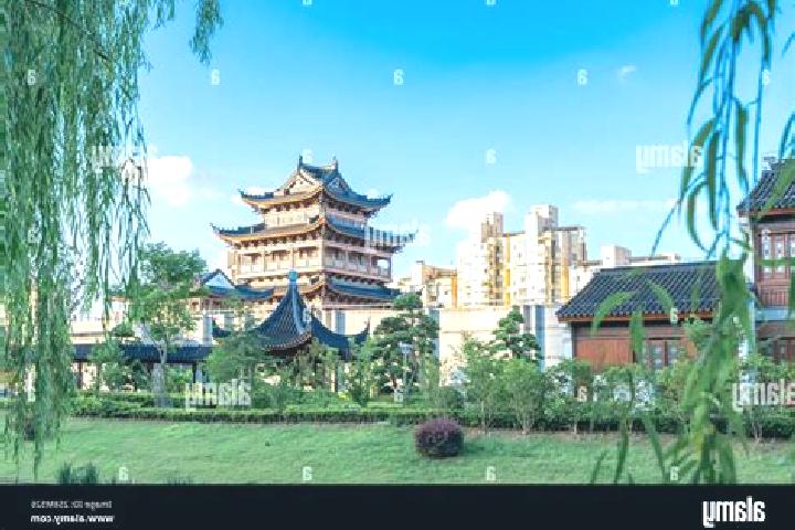 Jade, 24 — Escort in Baoshan, China