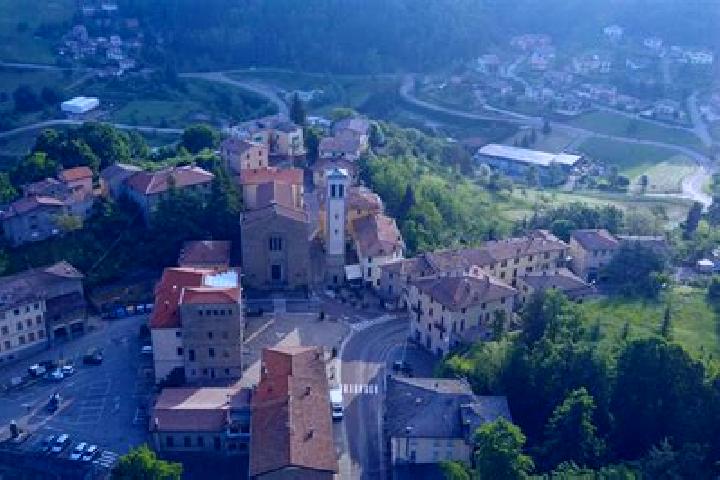 Jade, 24 — Escort in Castellucchio, Italy