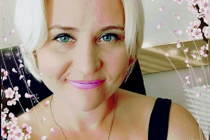 Jade, 24 — Escort in Poninka, Ukraine
