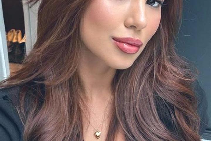 Jade, 25, a chestnut brown-eyed latina companion based in Borek Szlachecki. Offering Couples, Domination, OWO. Available for incall and outcall, overnight bo...