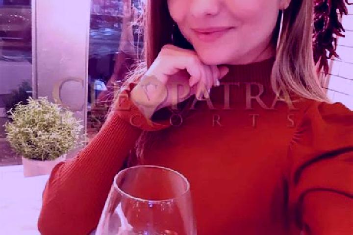 Jade, 25, a red grey-eyed caribbean companion based in Smolenskoye. Offering Dinner Date, OWO, Couples. Available for incall and outcall, overnight bookings ...