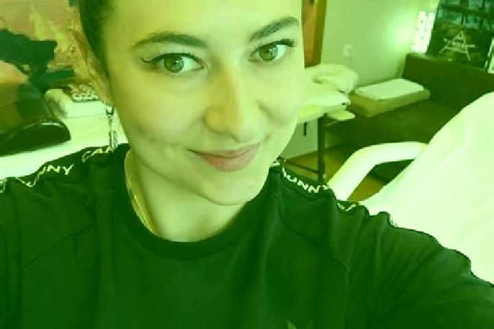 Jade, 26, a black dark-eyed caucasian companion based in Toranomon. Offering Dinner Date, Party Girl, Fetish. Available for incall and outcall, day and eveni...