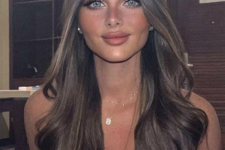 Jade, 26, a brunette dark-eyed mediterranean companion based in Kpor. Offering Tantra, Duos, Party Girl, CIM. Available for incall and outcall, day and eveni...