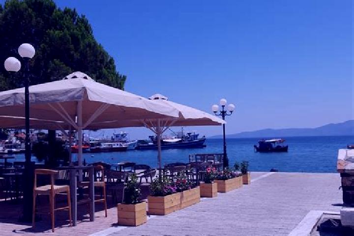 Jade, 26 — Escort in Agios Athanasios, Greece