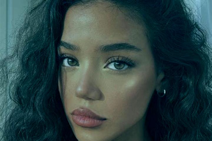 Jade, 27, a black brown-eyed mediterranean companion based in Cordova. Offering Domination, 69, Dinner Date, Girlfriend Experience. Available for incall and ...