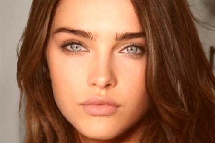 Jade, 27, a brunette blue-eyed mixed companion based in Mura. Offering Prostate Massage, BDSM, Dinner Date. Available for incall and outcall, day and evening...