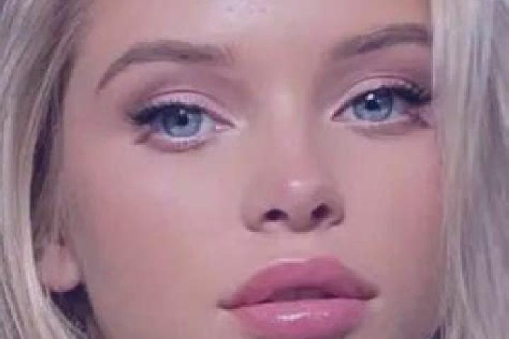 Jade, 27, a dark blonde blue-eyed mediterranean companion based in La Cavalerie. Offering Dinner Date, Deep French Kissing, OWO, Duos, Domination. Available ...