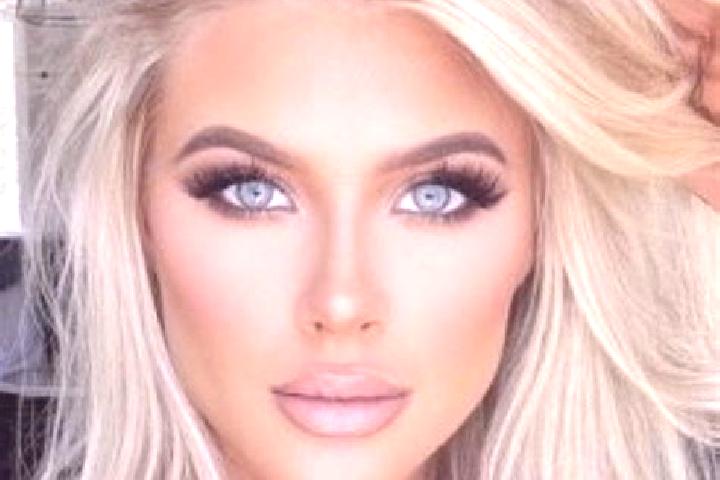 Jade, 27, a platinum blonde blue-eyed ebony companion based in Potangeni. Offering Overnight, Striptease. Available for incall and outcall, day and evening d...