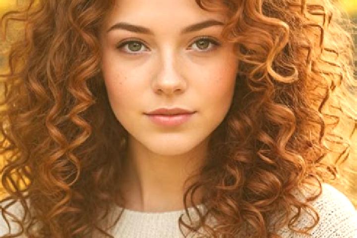Jade, 28, a auburn grey-eyed slavic companion based in Novy Bydzov. Offering Duos, Erotic Massage, Massage. Available for incall and outcall, day and evening...