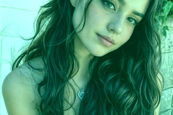 Jade, 28, a black hazel-eyed caucasian companion based in Uhingen. Offering Roleplay, Massage, Dinner Date. Available for incall and outcall, overnight booki...