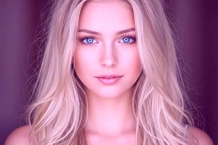 Jade, 28, a blonde dark-eyed mixed companion based in Miraflores. Offering Domination, 69, Tantra. Available for incall and outcall, day and evening dates.