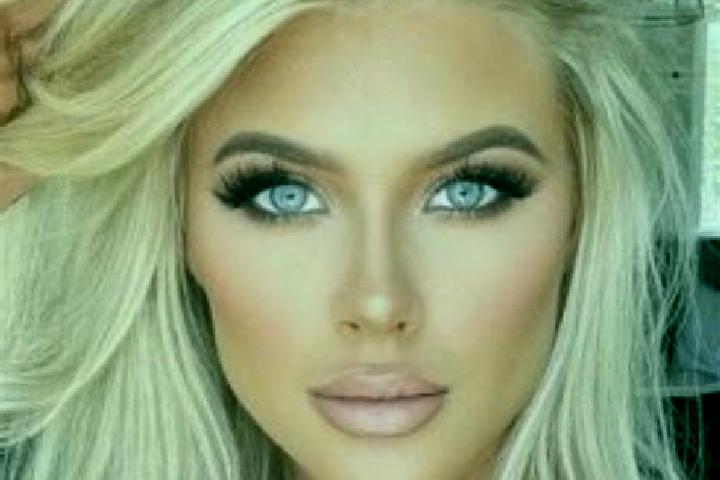 Jade, 28, a blonde hazel-eyed asian companion based in Hung Hoa. Offering Prostate Massage, Party Girl, Domination. Available for incall and outcall, overnig...