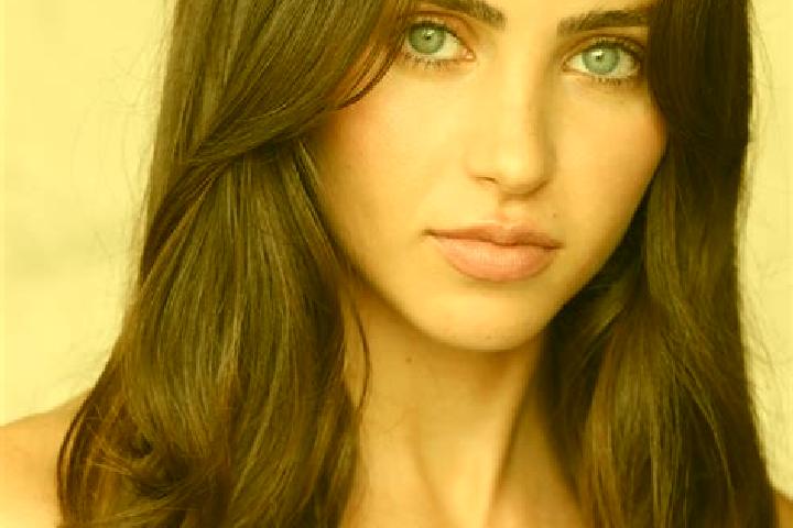 Jade, 28, a brunette blue-eyed caribbean companion based in Arch. Offering Massage, Duos, GFE, Erotic Massage, Roleplay. Available for incall and outcall, da...