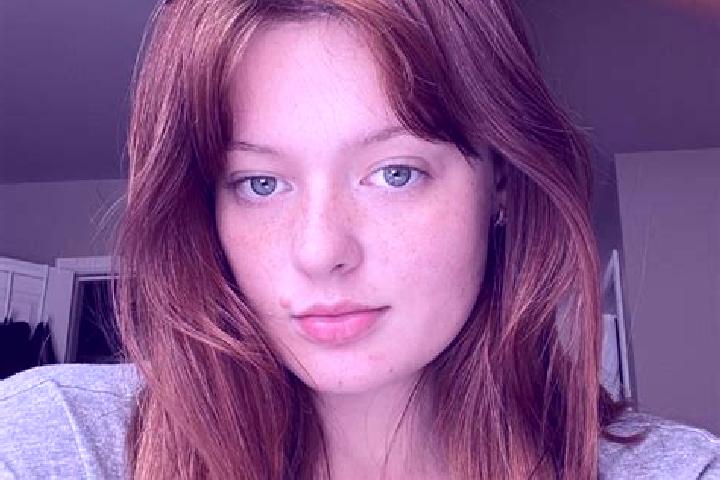 Jade, 28, a red green-eyed mixed companion based in Vaccheria. Offering A-Level, Dinner Date, Overnight, Travel Companion. Available for incall and outcall, ...