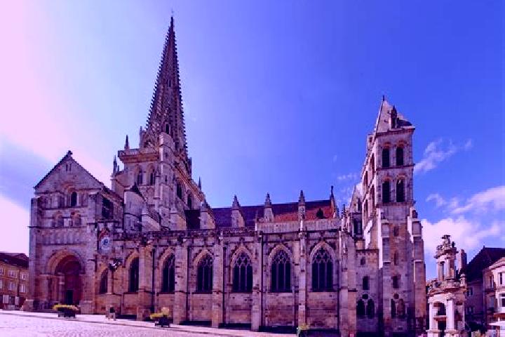 Jade, 28 — Escort in Autun, France