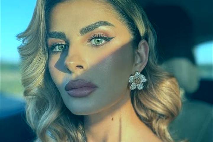 Jade, 28 — Escort in Babeni-Oltetu, Romania