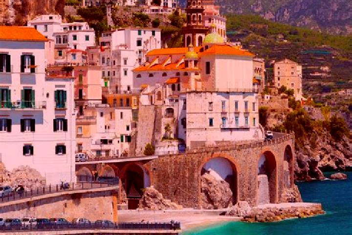 Jade, 28 — Escort in Pendino, Italy
