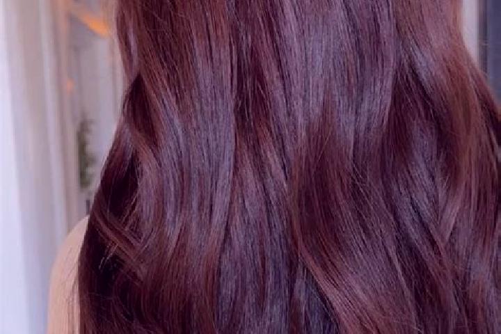 Jade, 29, a red brown-eyed european companion based in Gaona. Offering Fetish, Massage, Domination. Available for incall and outcall, overnight bookings avai...