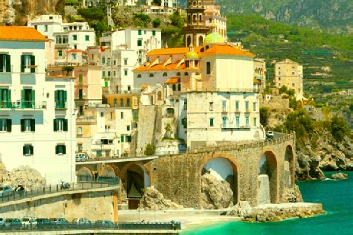 Jade, 29 — Escort in Albignasego, Italy