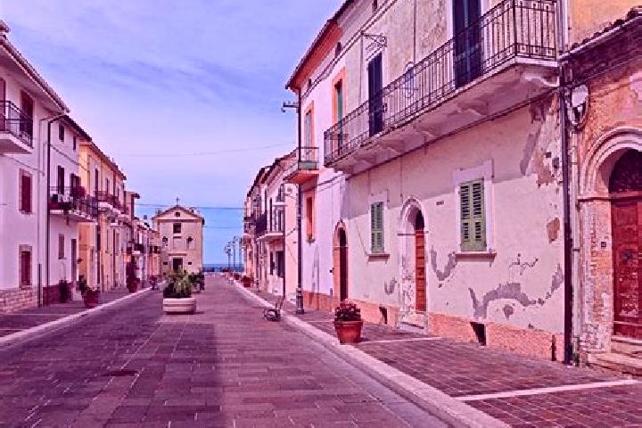 Jade, 29 — Escort in Marina di San Vito, Italy