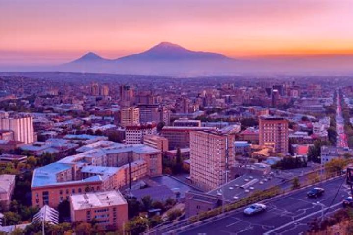 Jade, 29 — Escort in Monteavan, Armenia