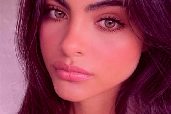Jade, 30, a black hazel-eyed middle eastern companion based in Lauscha. Offering Dinner Date, Duos, Domination, Striptease. Available for incall and outcall,...